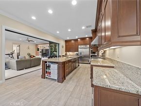 19 Hollyhock, Lake Forest CA 92630