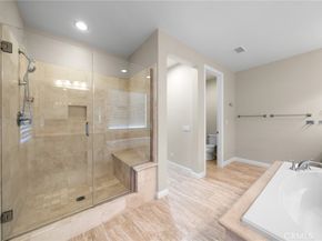 19 Hollyhock, Lake Forest CA 92630