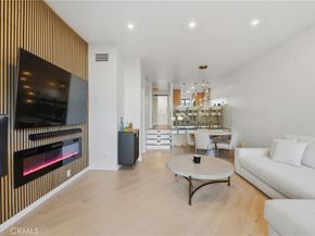 8103 Marina Pacifica N, Long Beach CA 90803