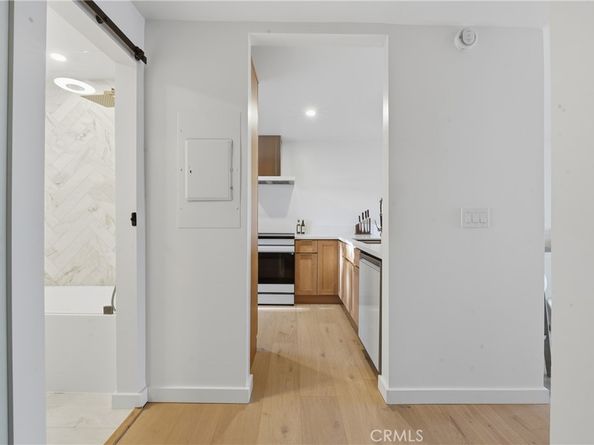 8103 Marina Pacifica N, Long Beach CA 90803