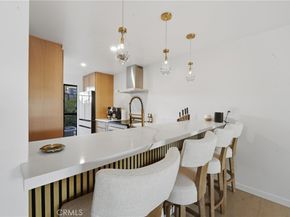 8103 Marina Pacifica N, Long Beach CA 90803