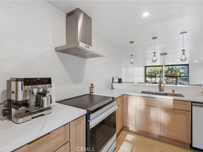 8103 Marina Pacifica N, Long Beach CA 90803