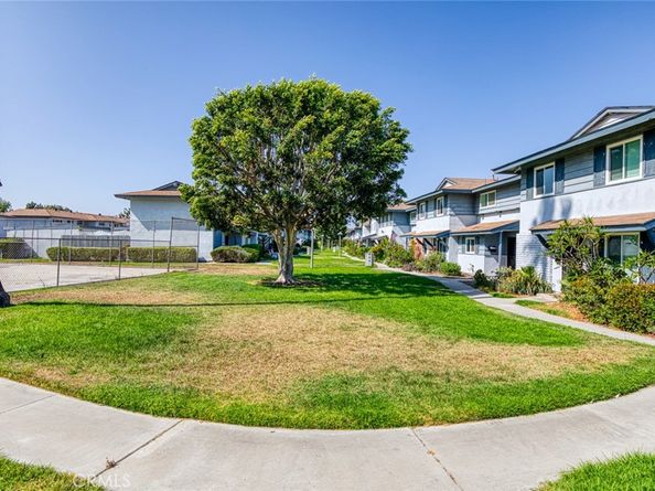 11077 Robinson Drive, Stanton CA 90680
