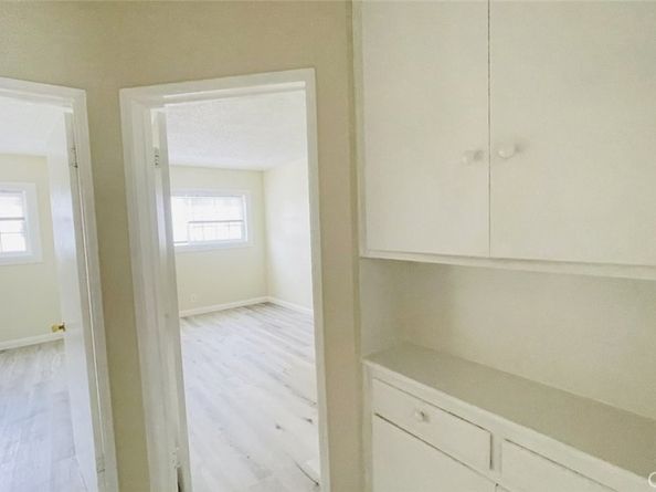 1083 Gaviota Avenue, Long Beach CA 90813