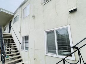 1083 Gaviota Avenue, Long Beach CA 90813