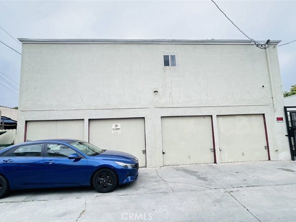 1083 Gaviota Avenue, Long Beach CA 90813