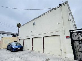1083 Gaviota Avenue, Long Beach CA 90813