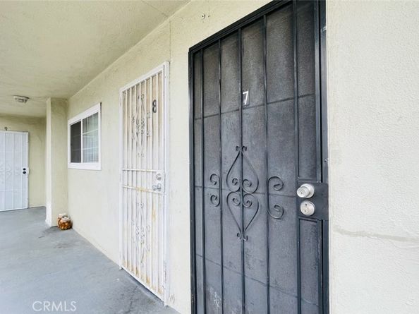 1083 Gaviota Avenue, Long Beach CA 90813