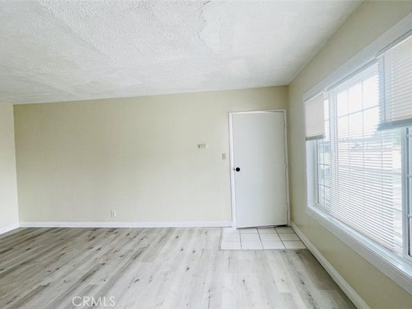 1083 Gaviota Avenue, Long Beach CA 90813