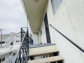 1083 Gaviota Avenue, Long Beach CA 90813