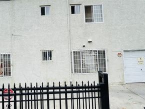 1083 Gaviota Avenue, Long Beach CA 90813