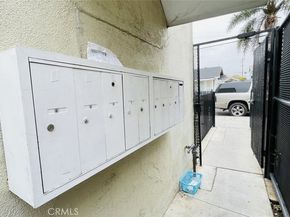 1083 Gaviota Avenue, Long Beach CA 90813