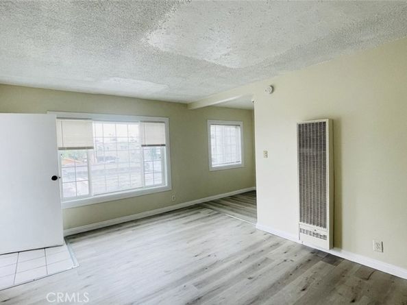 1083 Gaviota Avenue, Long Beach CA 90813