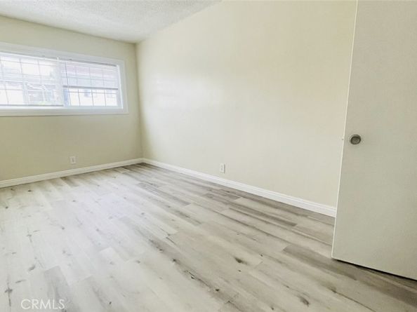 1083 Gaviota Avenue, Long Beach CA 90813