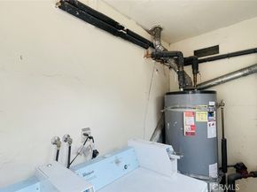 1083 Gaviota Avenue, Long Beach CA 90813