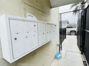 1083 Gaviota Avenue, Long Beach CA 90813