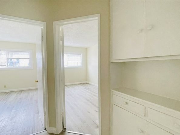 1083 Gaviota Avenue, Long Beach CA 90813