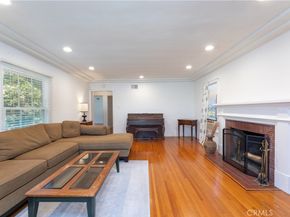 3766 Rose Avenue, Long Beach CA 90807