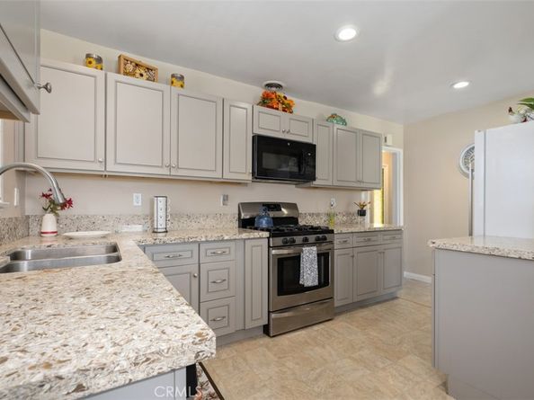 18028 Falda Avenue, Torrance CA 90504
