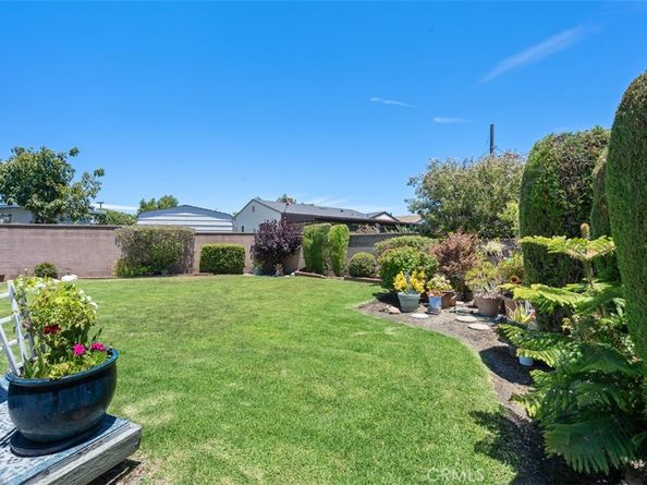 18028 Falda Avenue, Torrance CA 90504