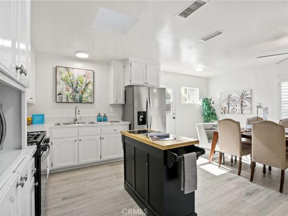 4340 Pixie Avenue, Lakewood CA 90712
