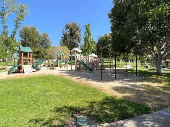 10690 Esmeraldas Drive, San Diego CA 92124