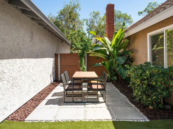 10690 Esmeraldas Drive, San Diego CA 92124