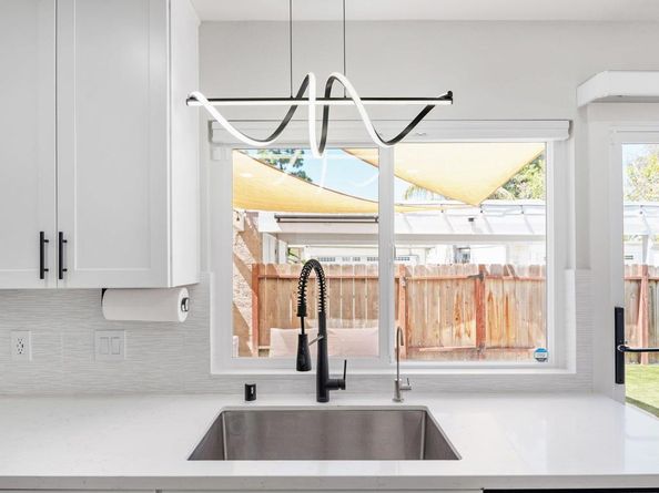 10690 Esmeraldas Drive, San Diego CA 92124