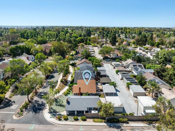 10690 Esmeraldas Drive, San Diego CA 92124