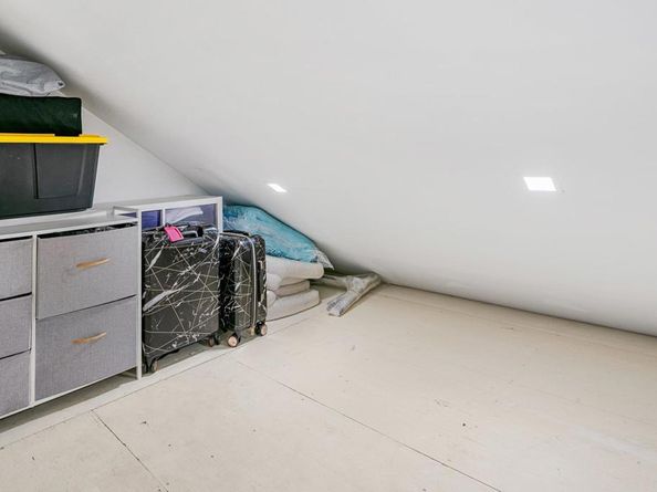 10690 Esmeraldas Drive, San Diego CA 92124