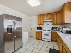 1059 N Wilton Place, Los Angeles CA 90038