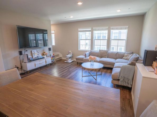 11033 Bryce Way, San Diego CA 92129