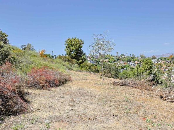 11825 Taia, Lakeside CA 92040