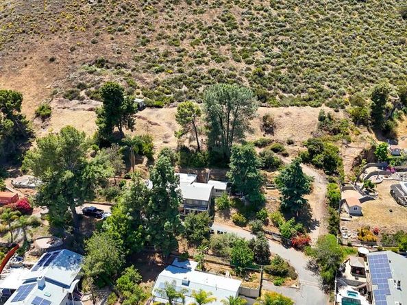 11825 Taia, Lakeside CA 92040