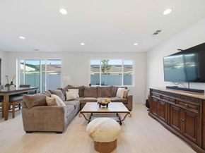 7704 Jasmine Court, Santee CA 92071