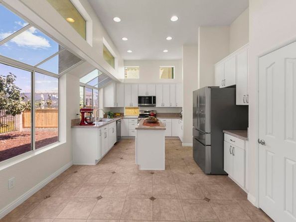 9432 Hito Court, San Diego CA 92129