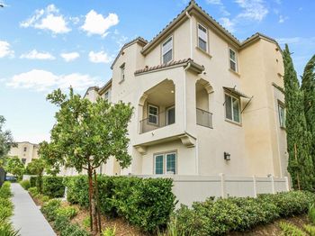5479 San Alejandro