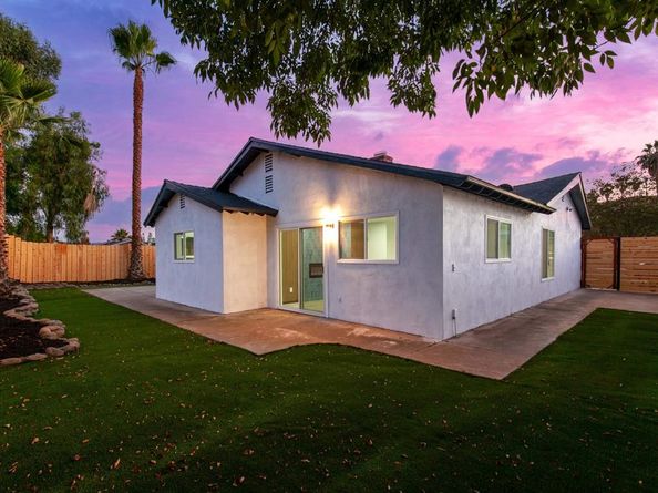 13751 Powers Rd, Poway CA 92064