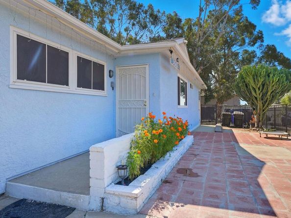 3015 Chamoune Avenue, San Diego CA 92105