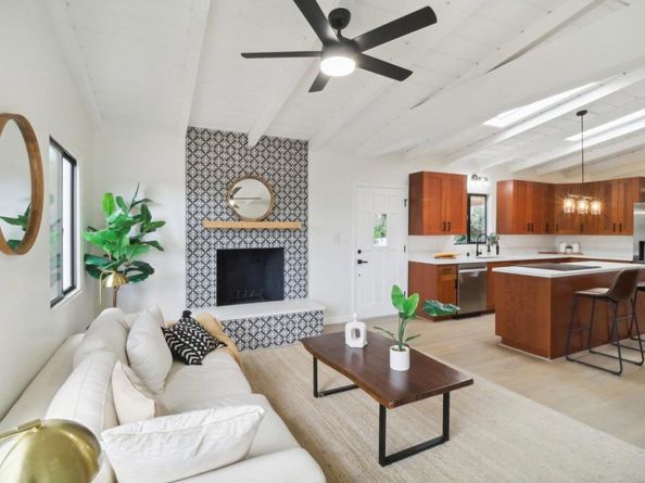 5725 Mildred Street, San Diego CA 92110