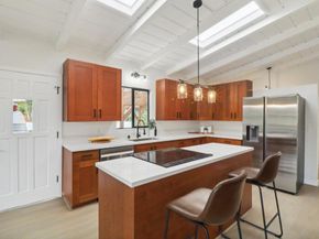 5725 Mildred Street, San Diego CA 92110