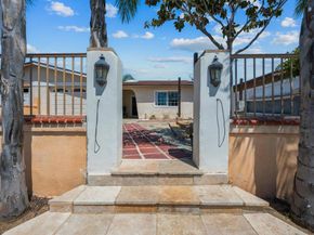 4608 Calle De Retiro, Oceanside CA 92057