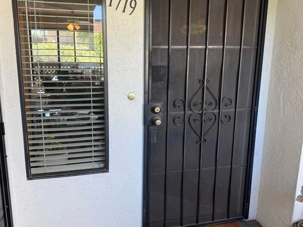 1719 Pepper Dr., El Cajon CA 92021