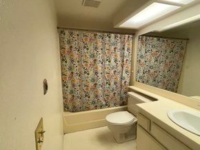 2011 Lakeridge Circle 304, Chula Vista CA 91913