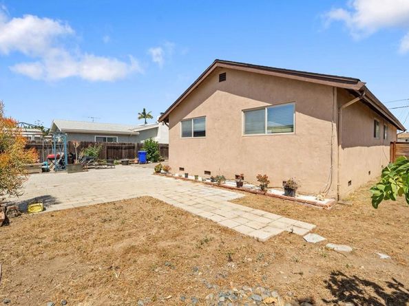 7273 Arillo St, San Diego CA 92111