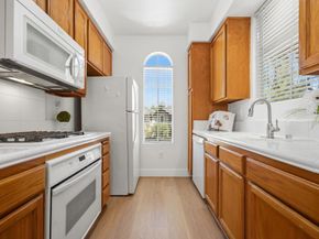 8646 New Salem 10, San Diego CA 92126