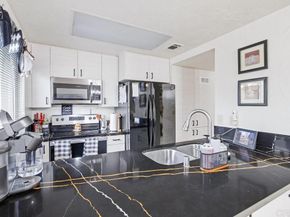 7861 Rancho Fanita Drive B, Santee CA 92071