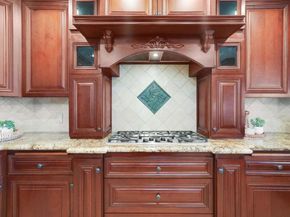 2438 Ocean Street, Carlsbad CA 92008