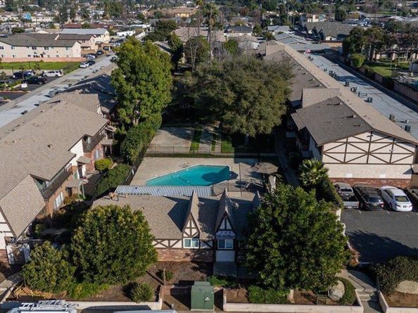 749 S Mollison Ave 27, El Cajon CA 92020