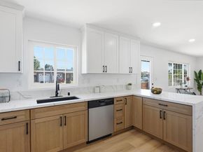 702 4 Oaklawn Avenue, Chula Vista CA 91910